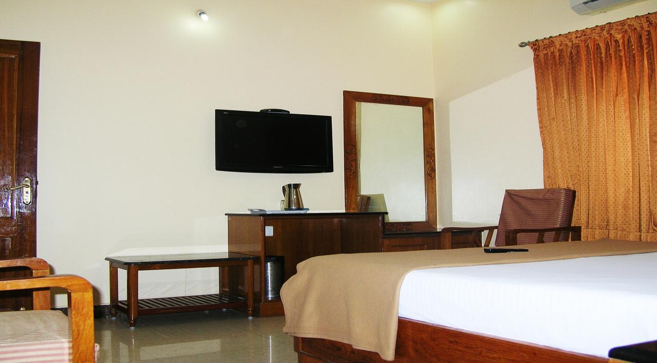 Athidhi Residency Hotel Tirupati Exterior photo