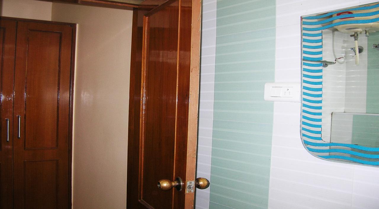 Athidhi Residency Hotel Tirupati Exterior photo