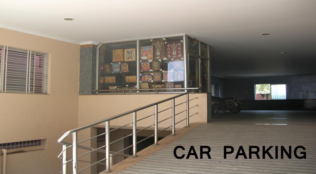Athidhi Residency Hotel Tirupati Exterior photo